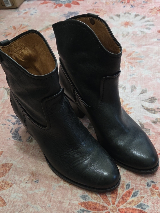 Frye Shoes - Frye Jolene Short Boot